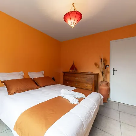Holiday home La Petite Maison Gannat